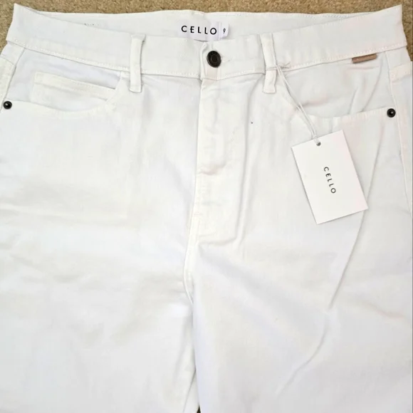 White Denim Cargo Jeans NWT - Picture 2 of 4